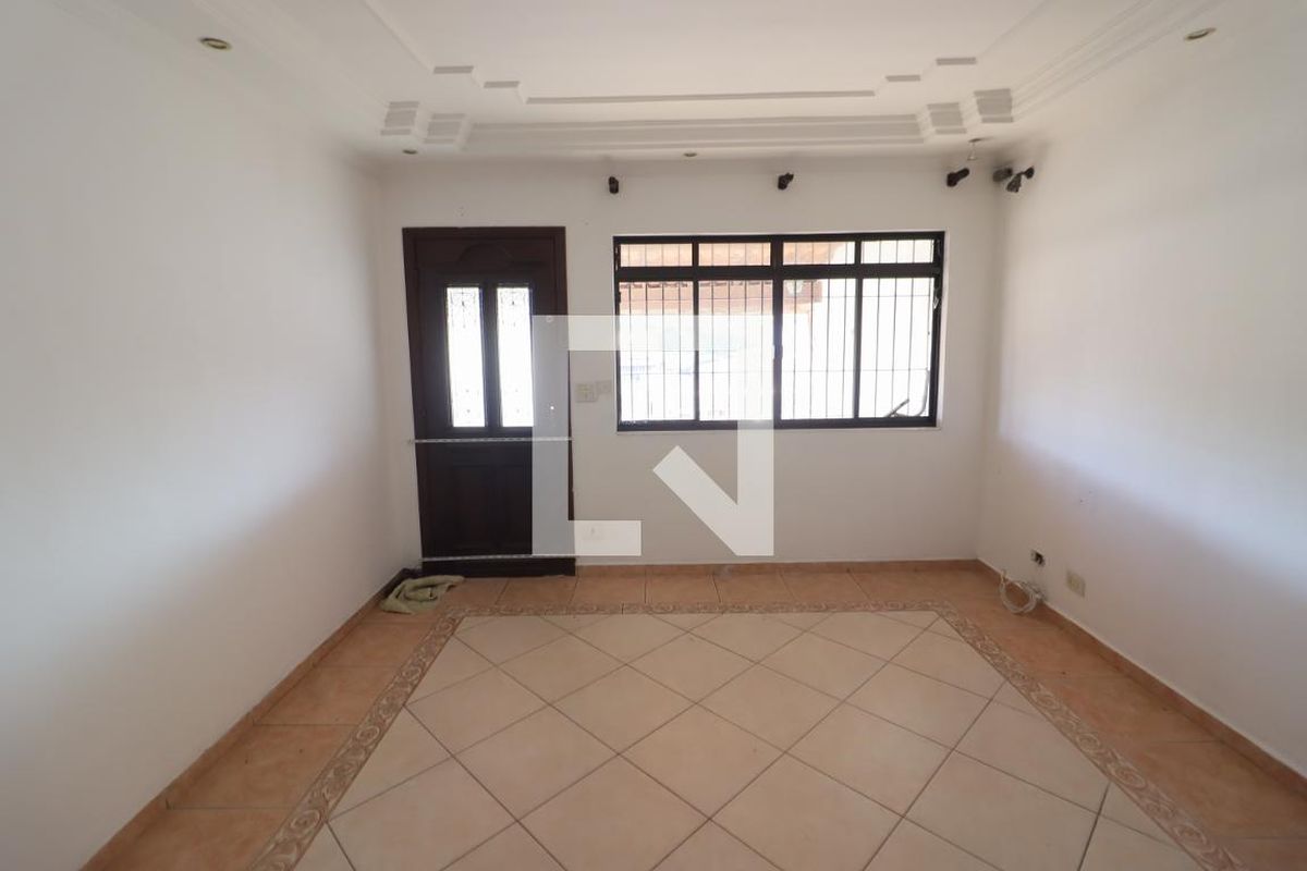 Casa, 3 quartos, 213 m² - Foto 3