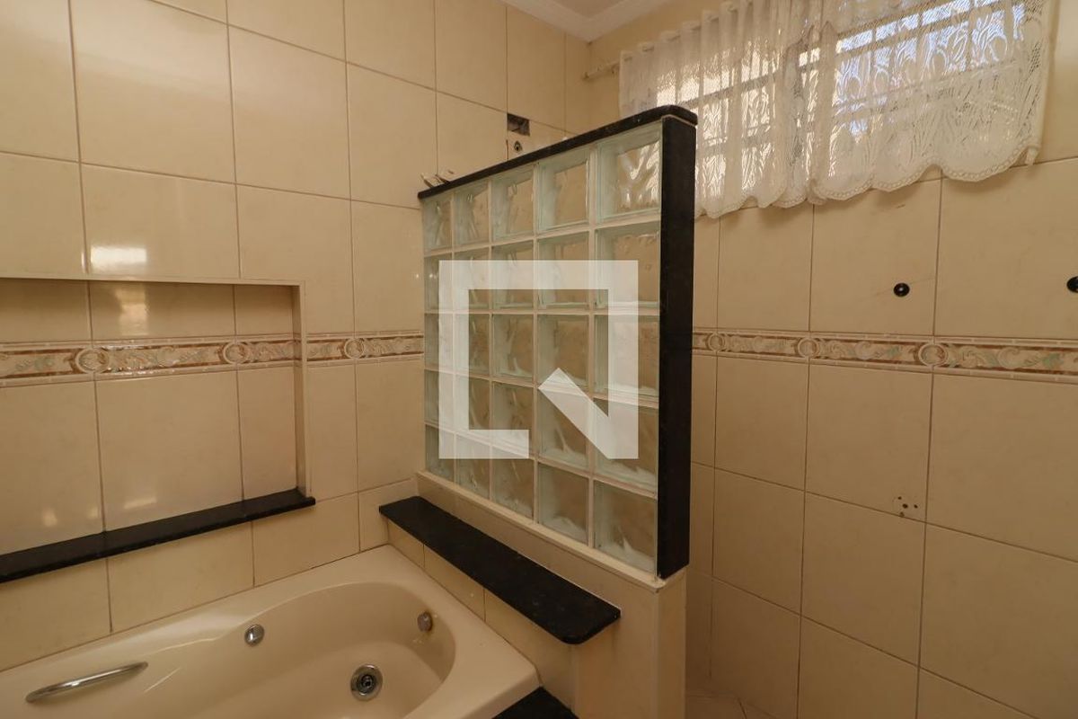 Casa, 3 quartos, 213 m² - Foto 21