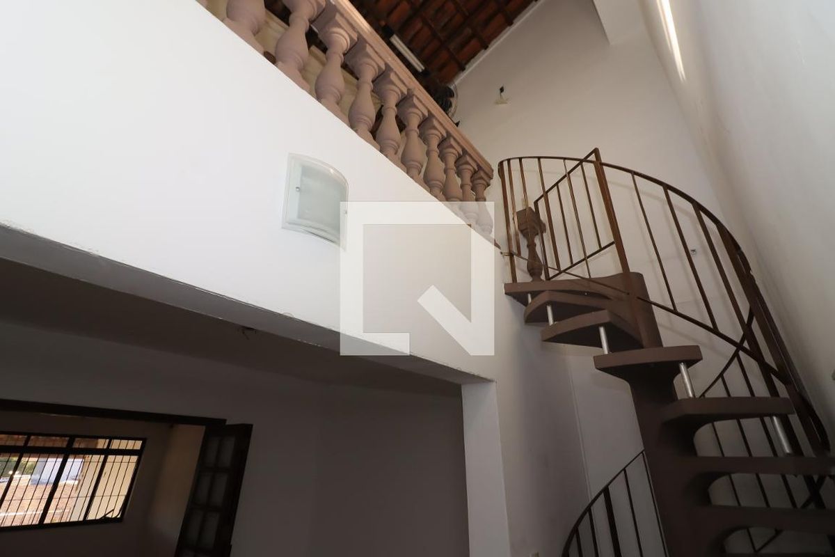 Casa, 3 quartos, 213 m² - Foto 8