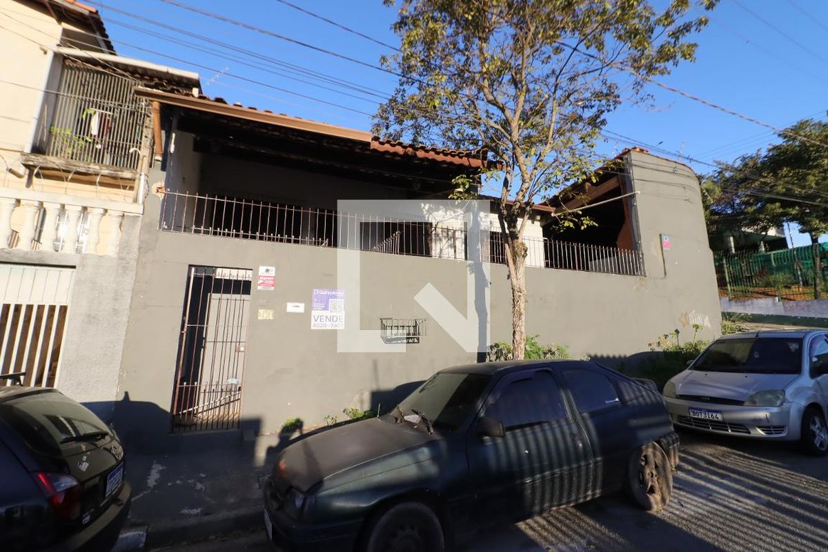 Casa, 3 quartos, 213 m² - Foto 47