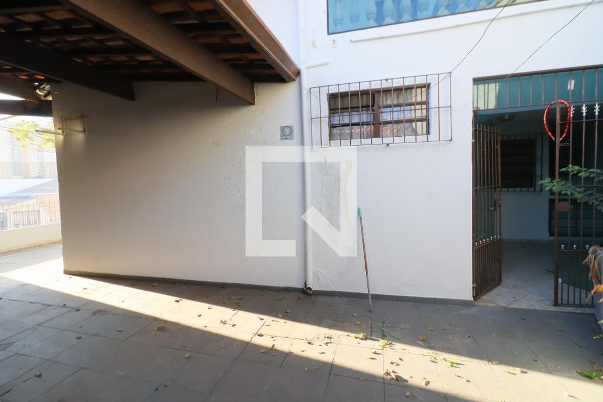 Casa, 3 quartos, 213 m² - Foto 39