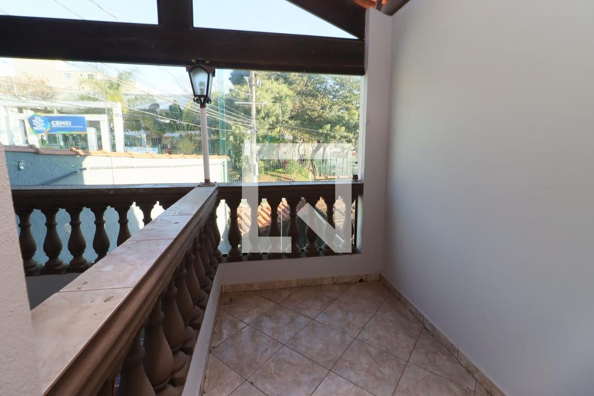 Casa, 3 quartos, 213 m² - Foto 36