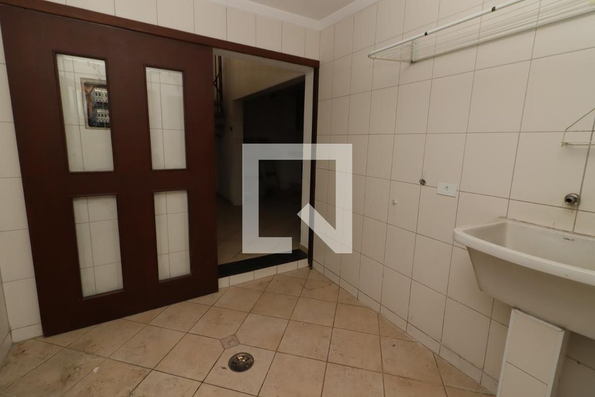 Casa, 3 quartos, 213 m² - Foto 27