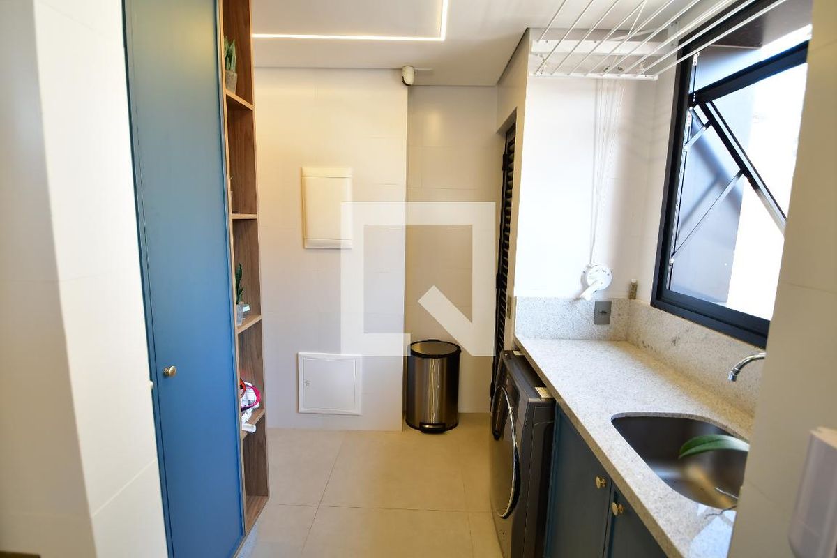 Apartamento à Venda - Cambuí, 3 Quartos,  170 m2 em , Campinas - sp | SoloBR