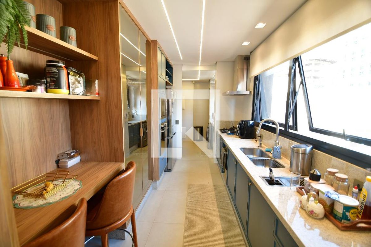 Apartamento à Venda - Cambuí, 3 Quartos,  170 m2 em , Campinas - sp | SoloBR