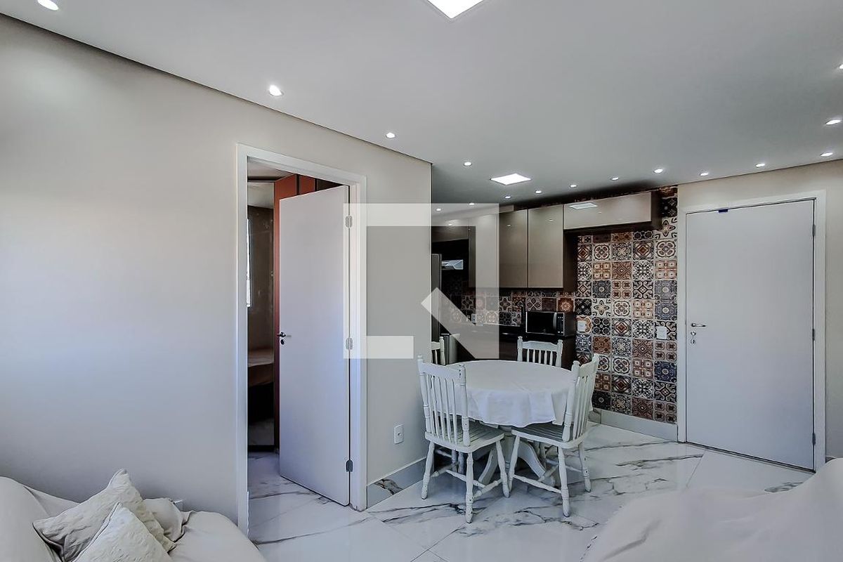 Apartamento, 2 quartos, 35 m² - Foto 8