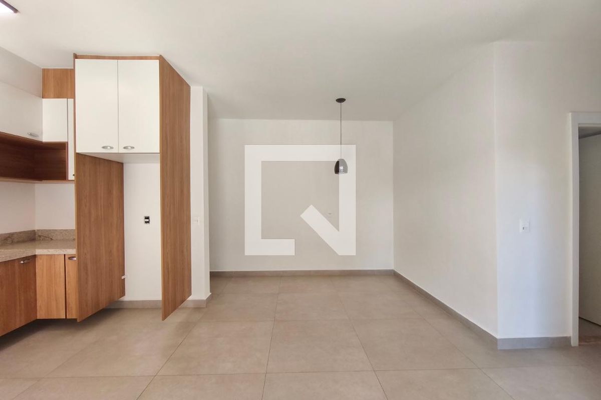 Apartamento à Venda - Swiss Park, 3 Quartos,  76 m2 em , Campinas - sp | SoloBR