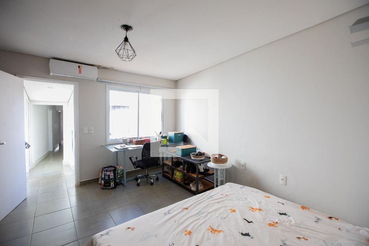 Casa à Venda - Guanabara, 6 Quartos,  230 m2 em , Campinas - sp | SoloBR