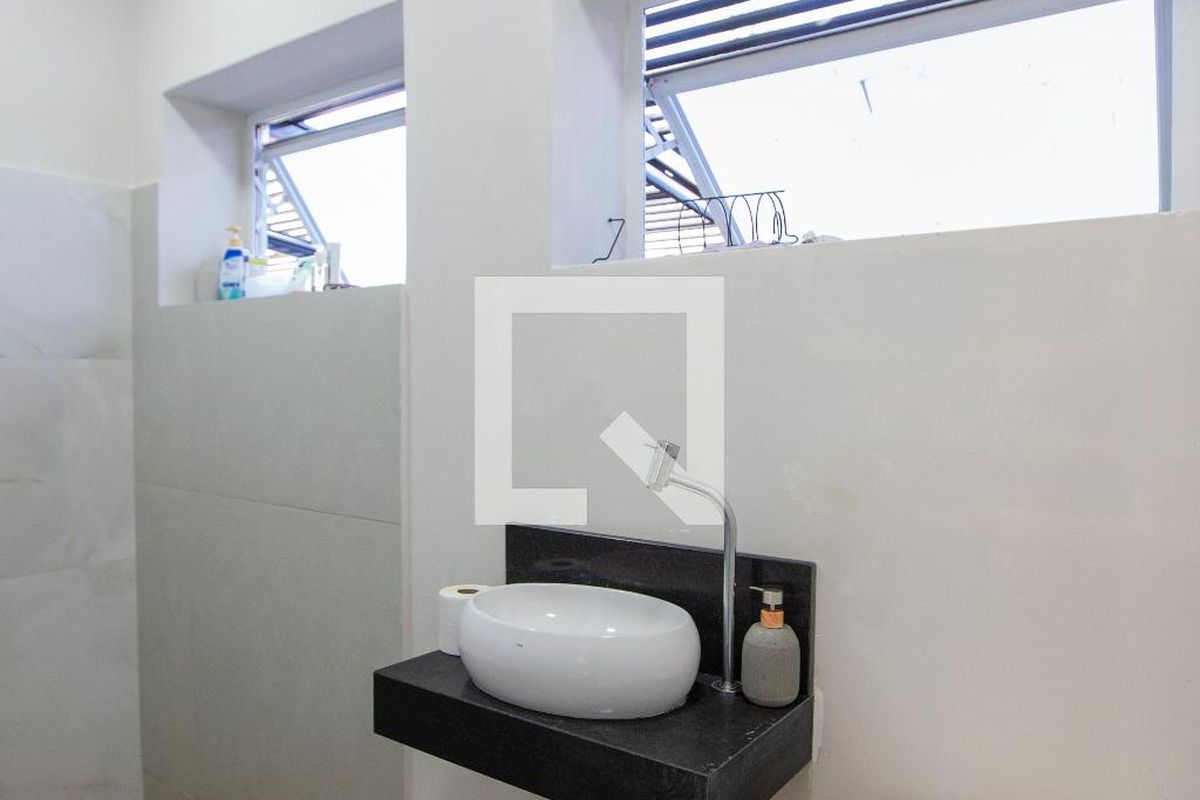 Casa à Venda - Guanabara, 6 Quartos,  230 m2 em , Campinas - sp | SoloBR