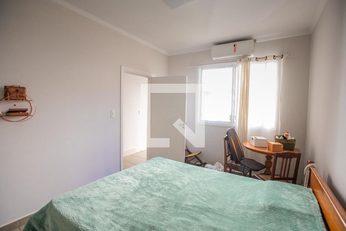 Casa à Venda - Guanabara, 6 Quartos,  230 m2 em , Campinas - sp | SoloBR