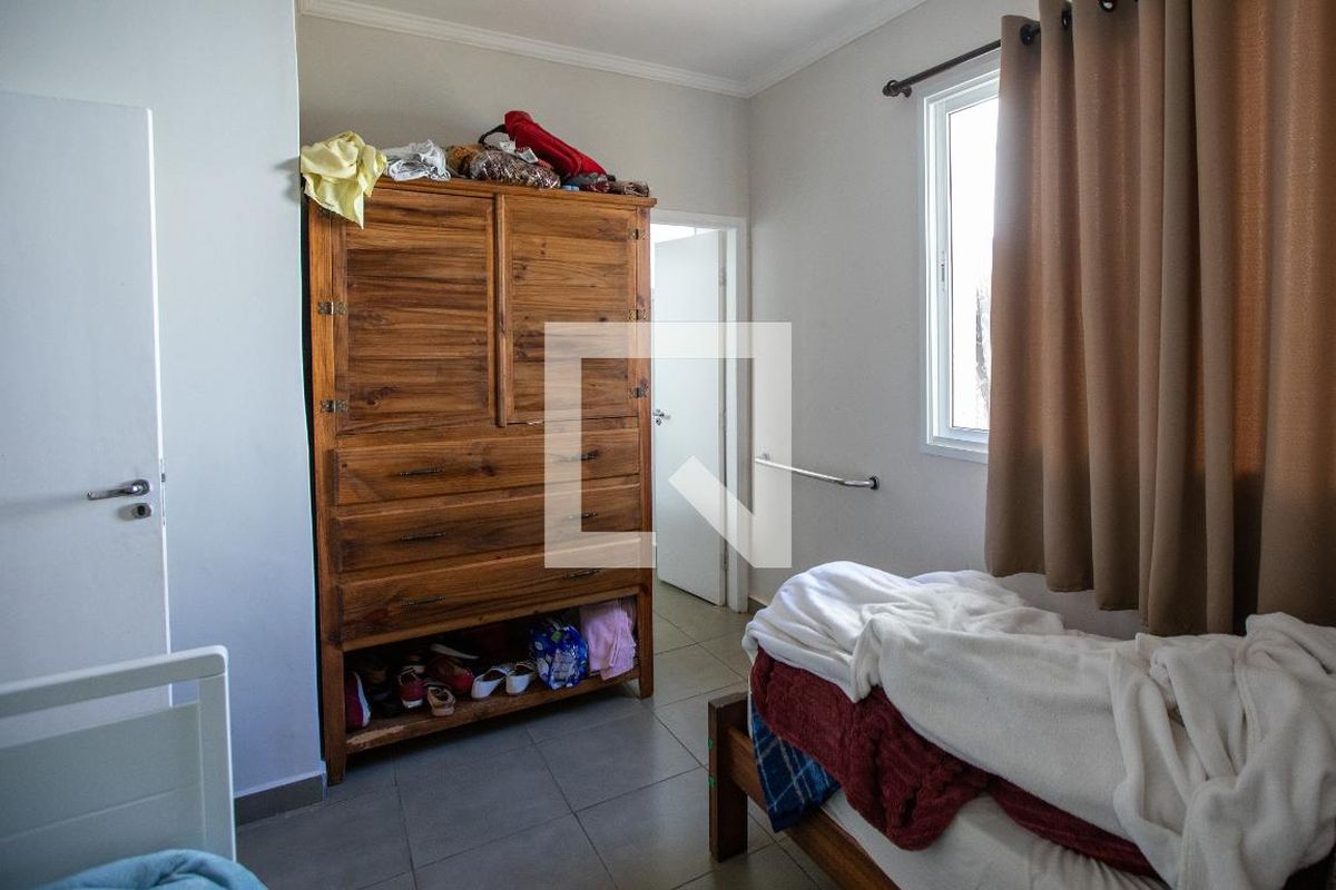 Casa à Venda - Guanabara, 6 Quartos,  230 m2 em , Campinas - sp | SoloBR