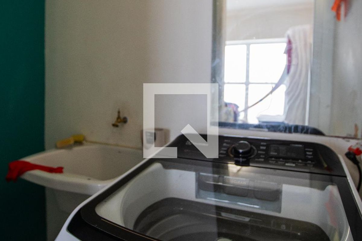 Casa à Venda - Guanabara, 6 Quartos,  230 m2 em , Campinas - sp | SoloBR