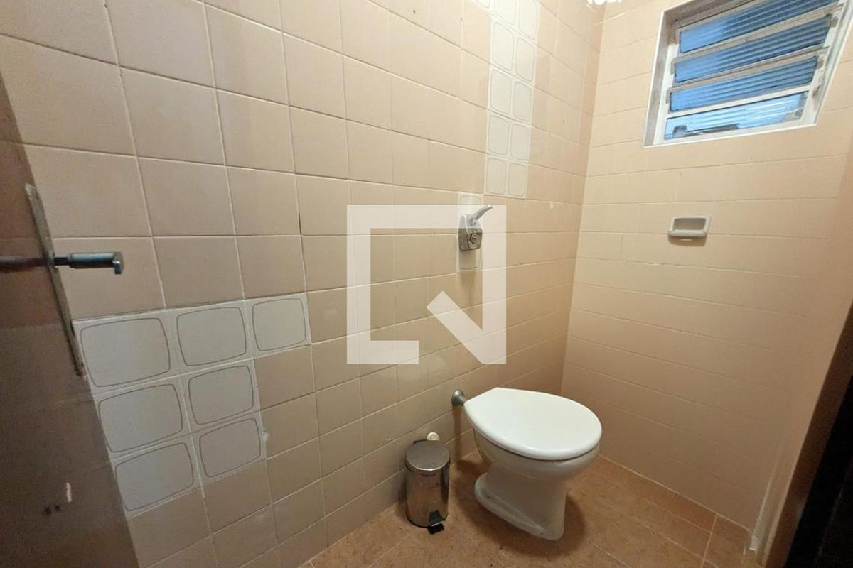 Casa à Venda - Jardim Flamboyant, 3 Quartos,  207 m2 em , Campinas - sp | SoloBR