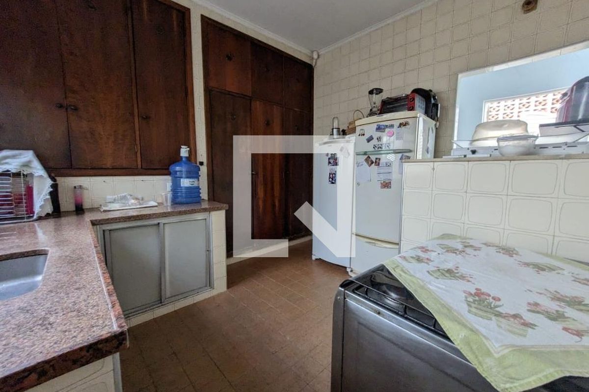 Casa à Venda - Jardim Flamboyant, 3 Quartos,  207 m2 em , Campinas - sp | SoloBR