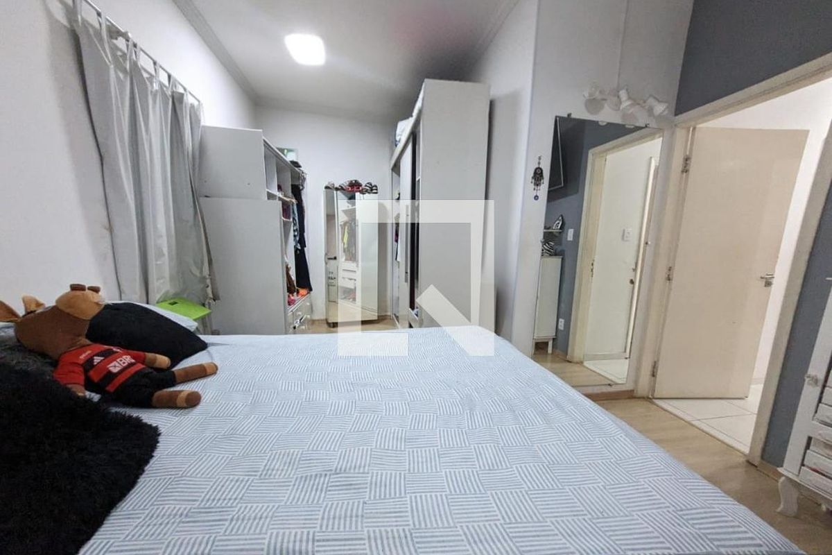 Casa à Venda - Jardim Flamboyant, 3 Quartos,  207 m2 em , Campinas - sp | SoloBR