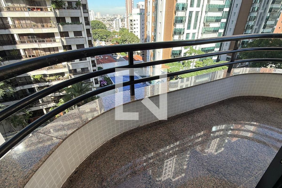 Apartamento, 3 quartos, 130 m² - Foto 8