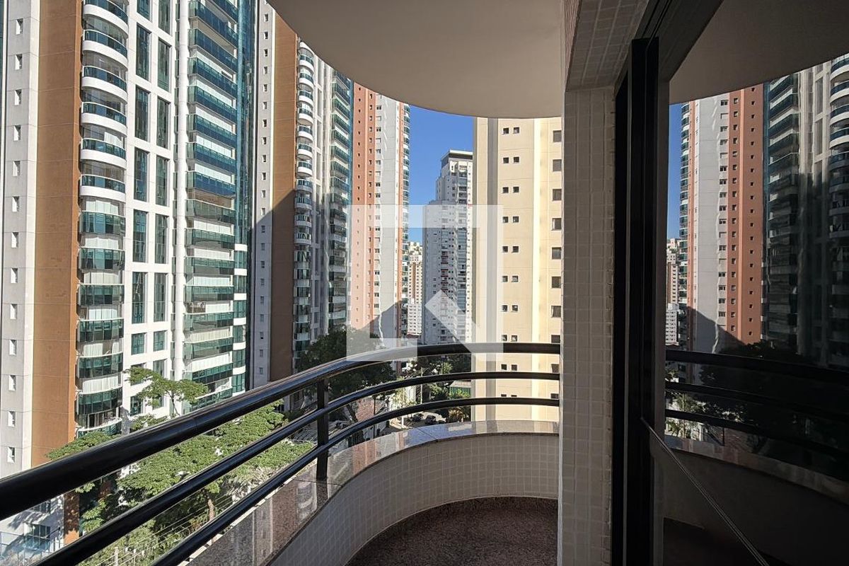 Apartamento, 3 quartos, 130 m² - Foto 9