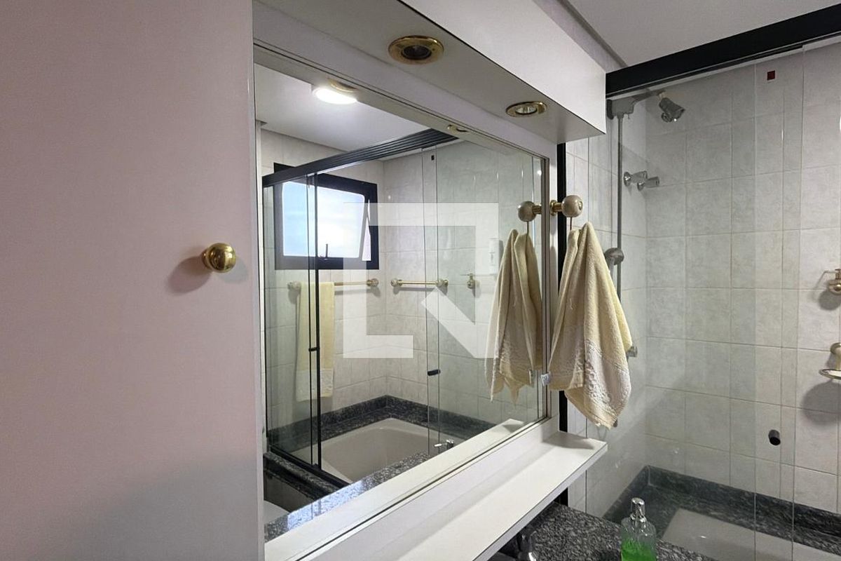 Apartamento, 3 quartos, 130 m² - Foto 36