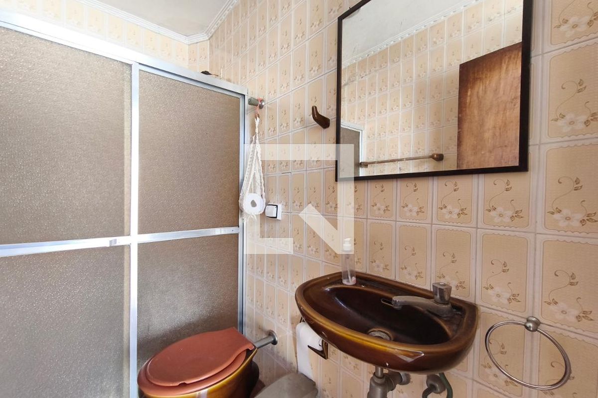 Casa à Venda - Parque Prado, 3 Quartos,  140 m2 em , Campinas - sp | SoloBR