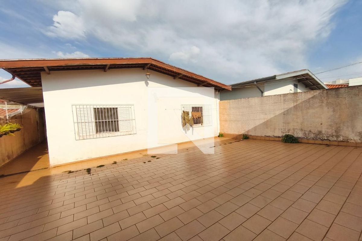 Casa à Venda - Parque Prado, 3 Quartos,  140 m2 em , Campinas - sp | SoloBR
