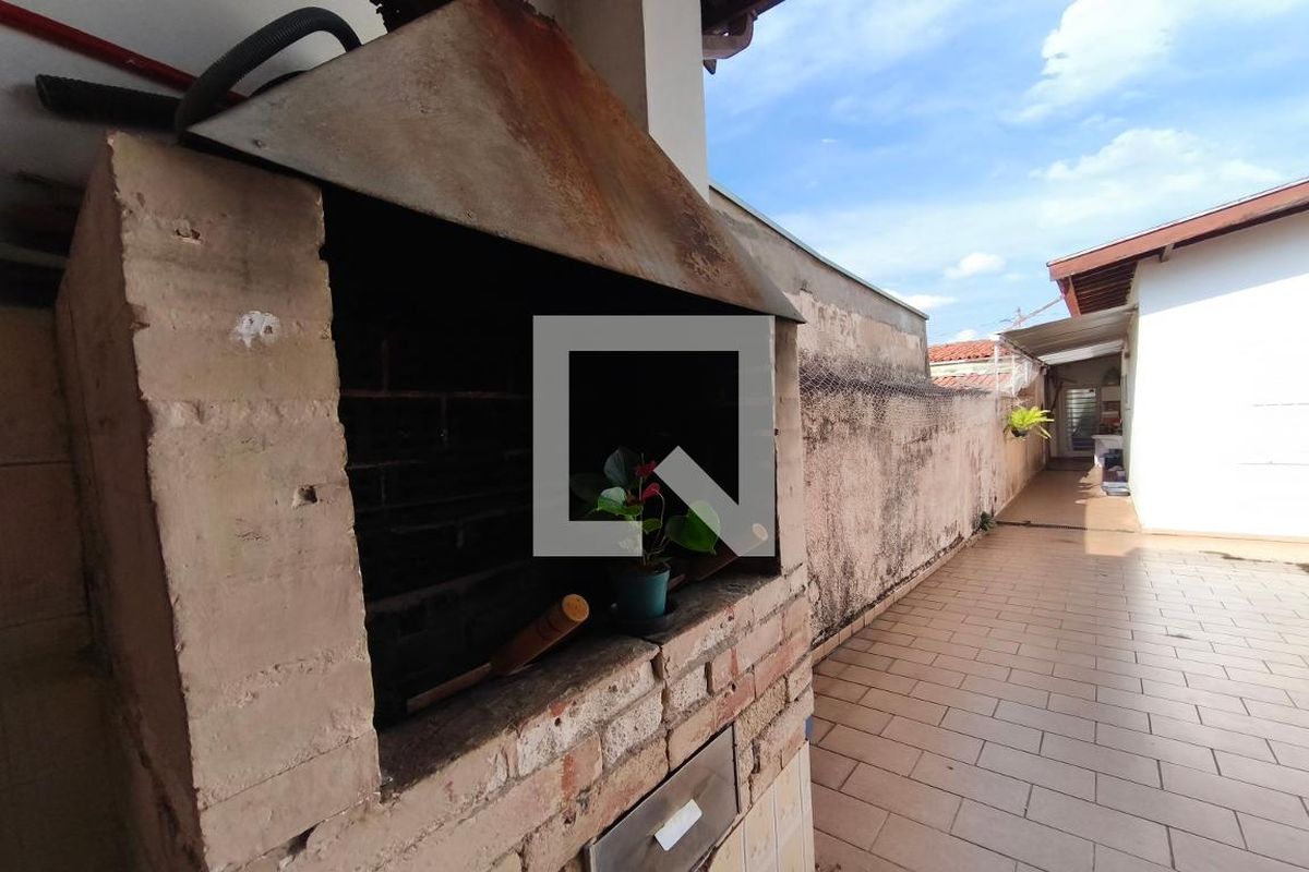 Casa à Venda - Parque Prado, 3 Quartos,  140 m2 em , Campinas - sp | SoloBR