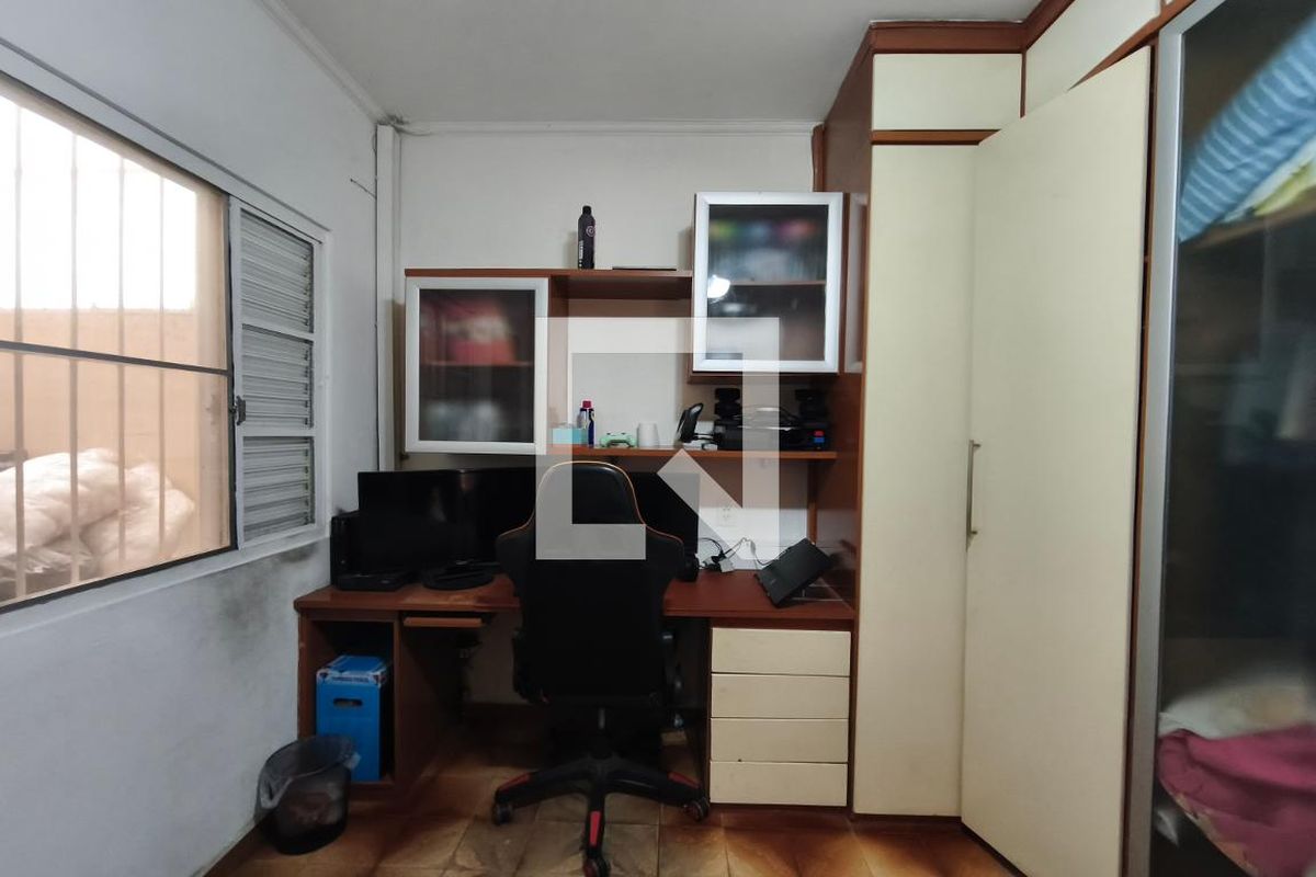Casa à Venda - Parque Prado, 3 Quartos,  140 m2 em , Campinas - sp | SoloBR