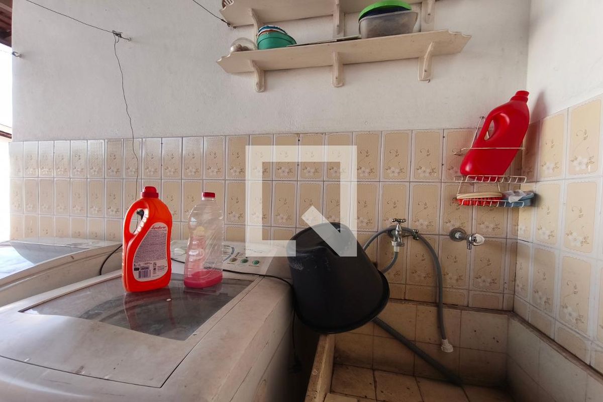 Casa à Venda - Parque Prado, 3 Quartos,  140 m2 em , Campinas - sp | SoloBR