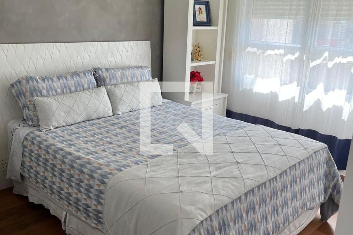 Apartamento à Venda - Cambuí, 3 Quartos,  213 m2 em , Campinas - sp | SoloBR