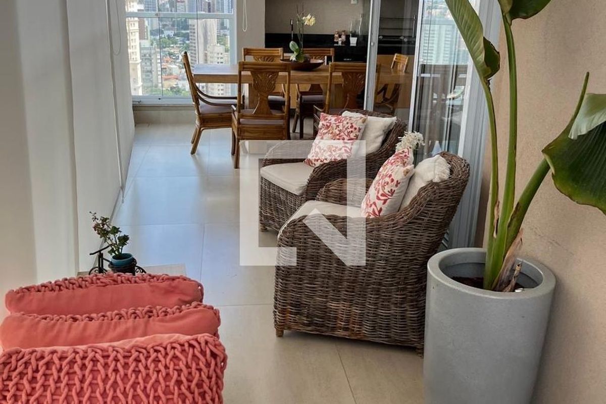 Apartamento à Venda - Cambuí, 3 Quartos,  213 m2 em , Campinas - sp | SoloBR