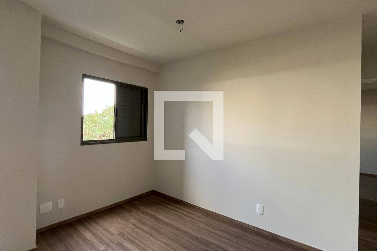Apartamento à Venda - Mansões Santo Antônio, 2 Quartos,  66 m2 em , Campinas - sp | SoloBR