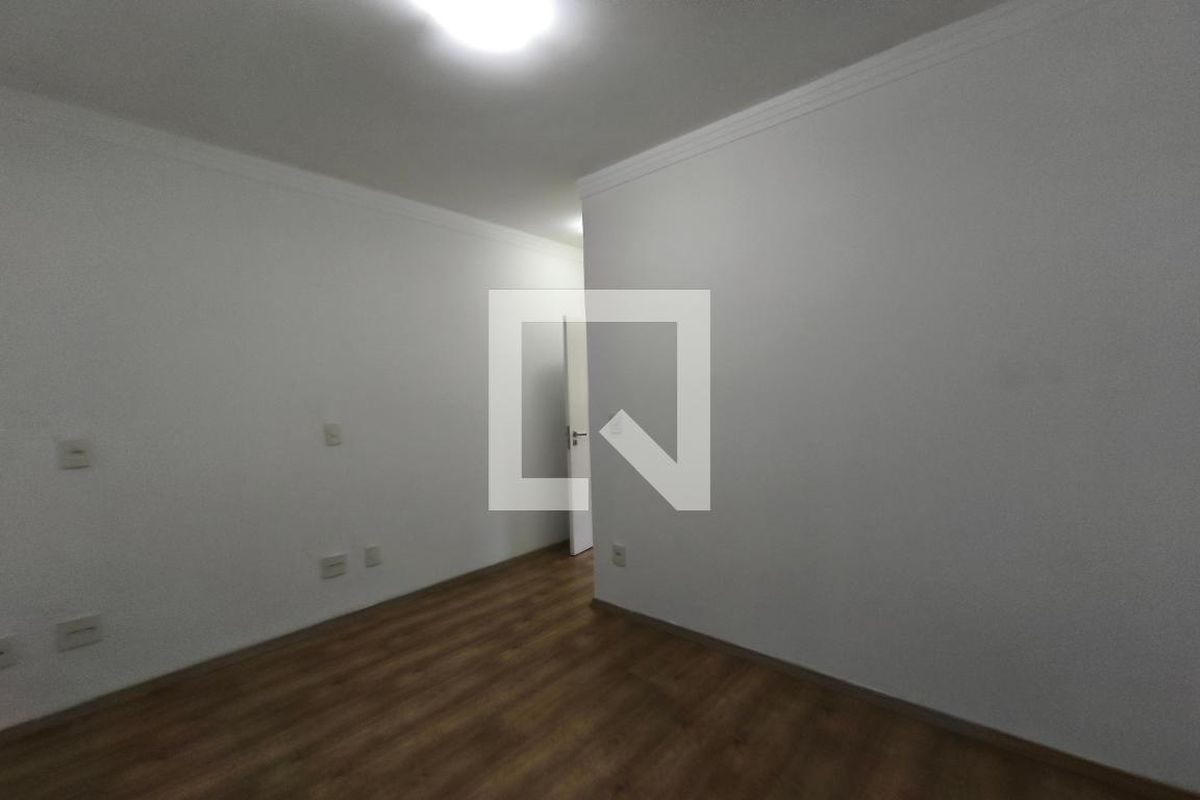 Casa à Venda - Swiss Park, 3 Quartos,  242 m2 em , Campinas - sp | SoloBR