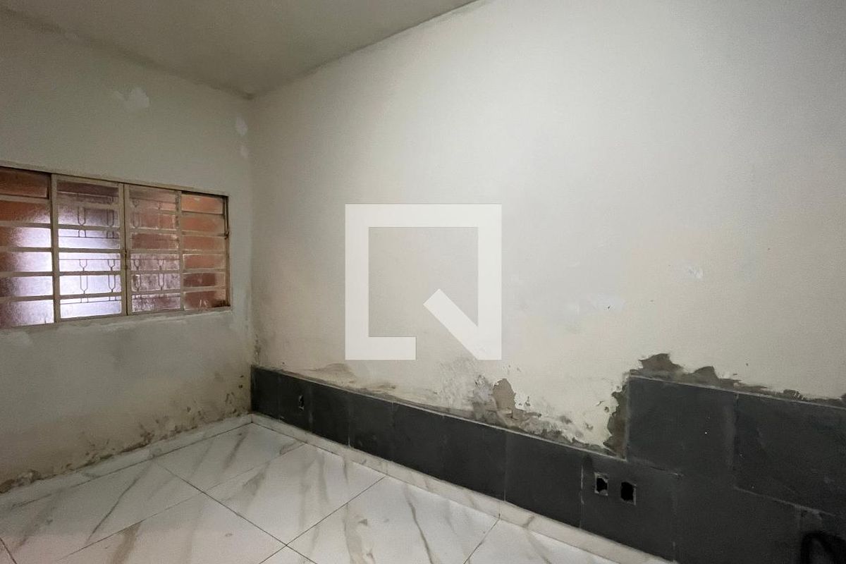 Casa à Venda - Jardim Santana, 5 Quartos,  150 m2 em , Campinas - sp | SoloBR
