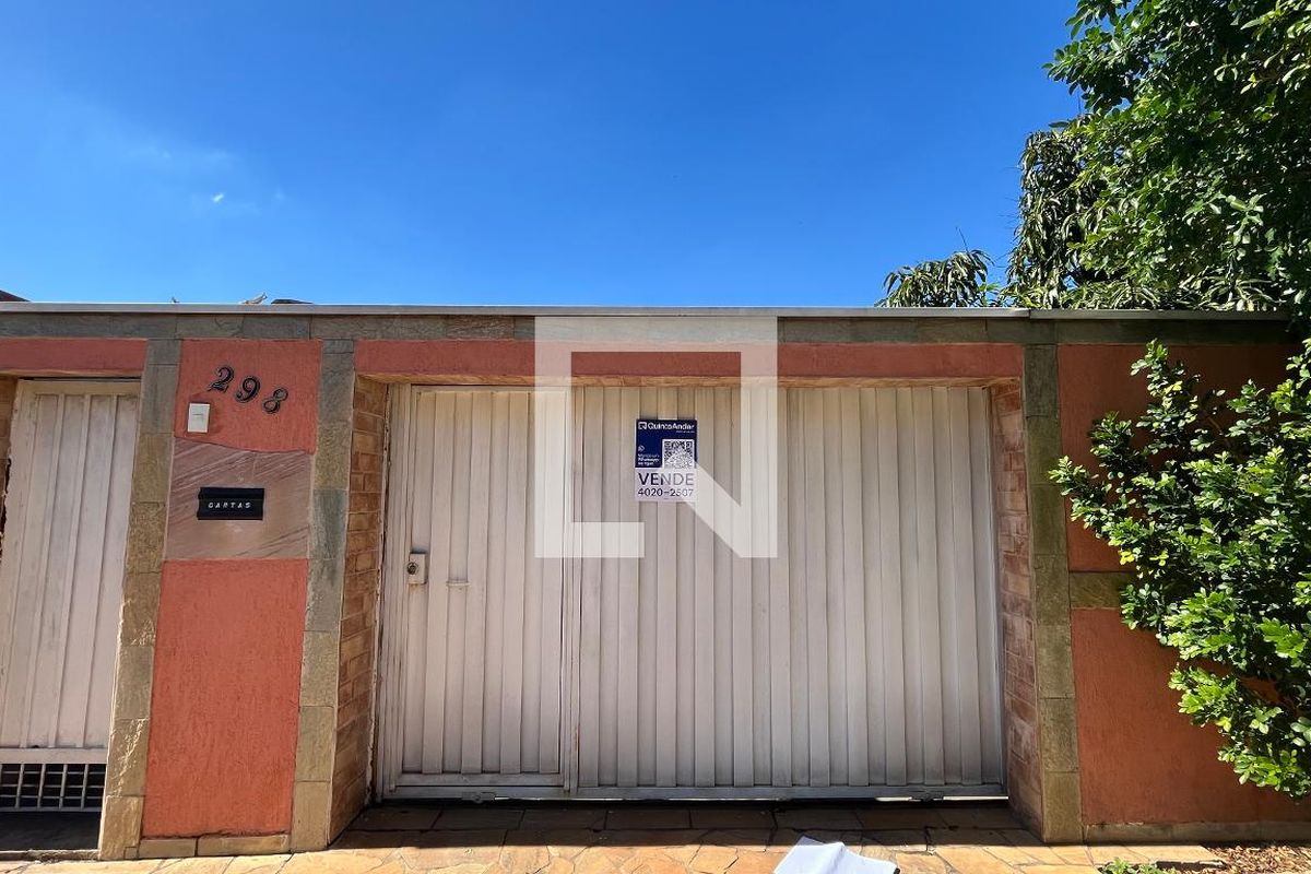 Casa à Venda - Jardim Santana, 5 Quartos,  150 m2 em , Campinas - sp | SoloBR