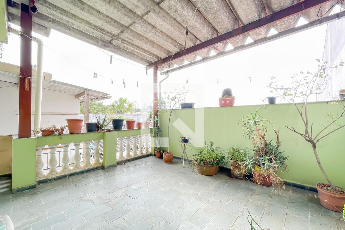 Casa, 2 quartos, 180 m² - Foto 23