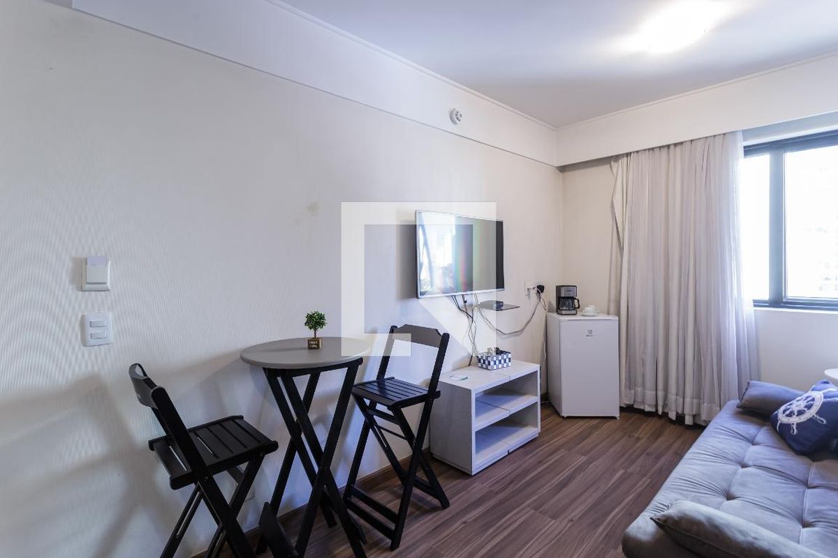 Apartamento, 1 quarto, 26 m² - Foto 2