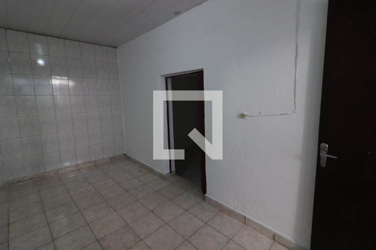 Casa, 2 quartos, 196 m² - Foto 8