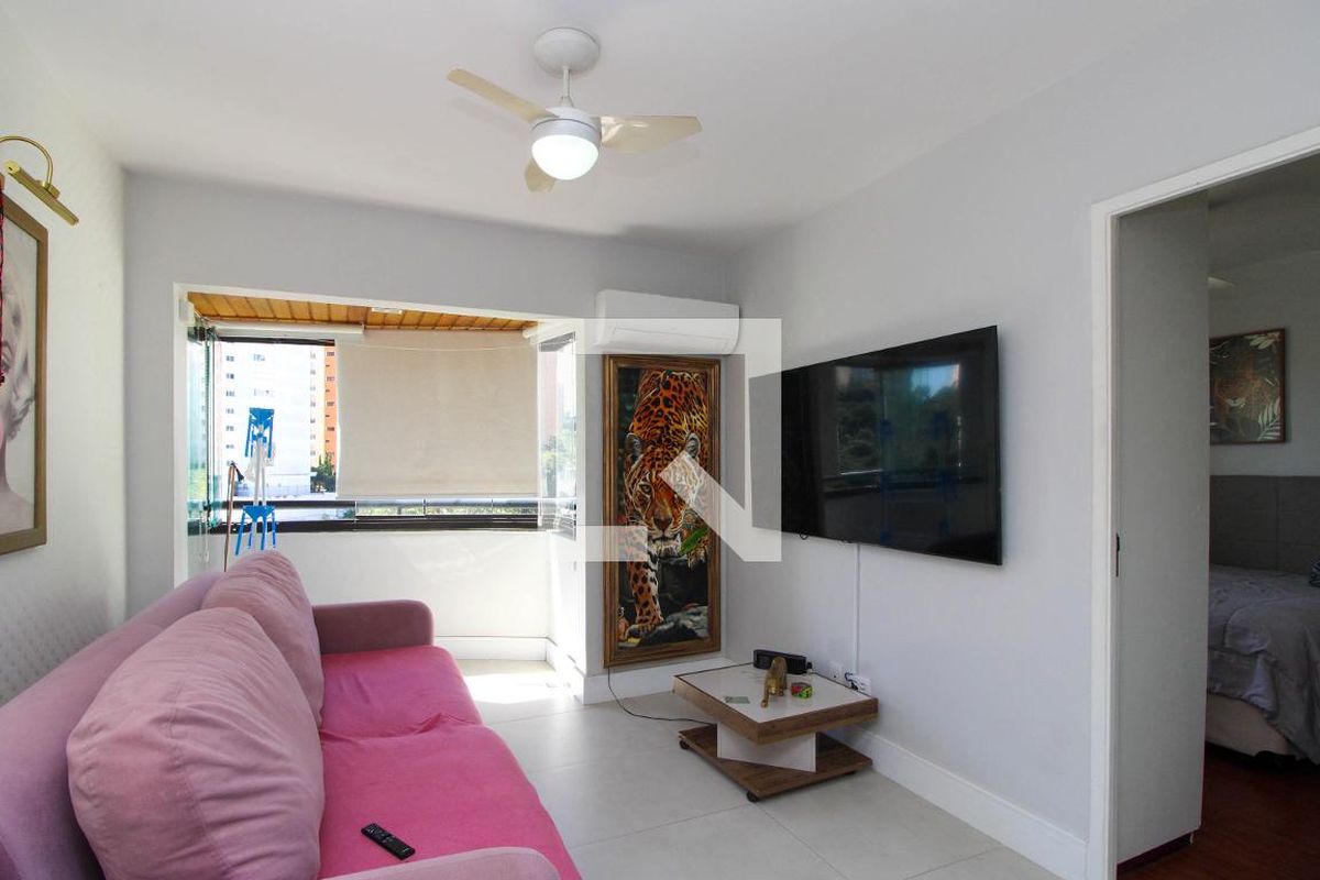Apartamento, 1 quarto, 37 m² - Foto 1