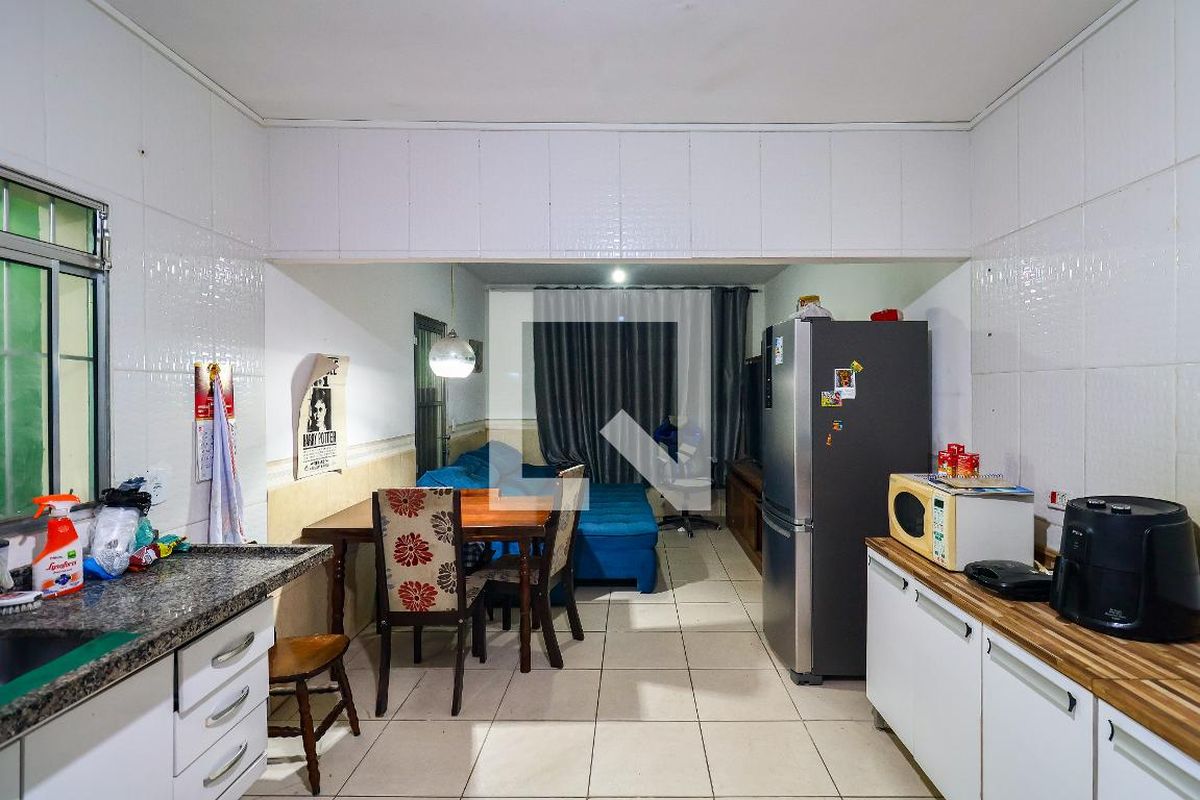 Casa, 4 quartos, 125 m² - Foto 1