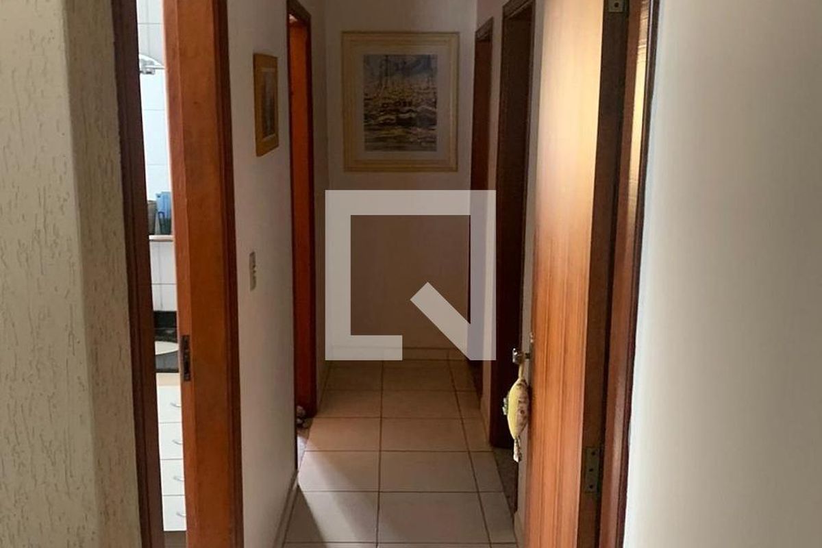 Casa à Venda - Parque Prado, 3 Quartos,  304 m2 em , Campinas - sp | SoloBR