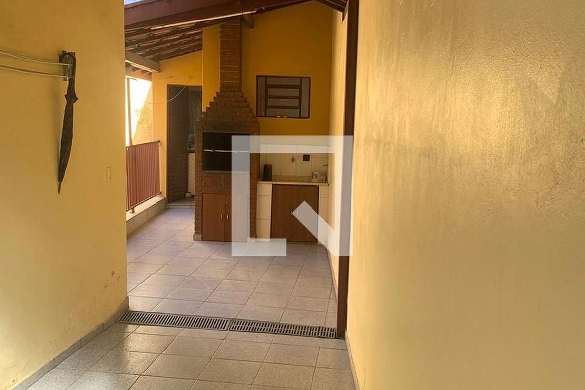 Casa à Venda - Parque Prado, 3 Quartos,  304 m2 em , Campinas - sp | SoloBR