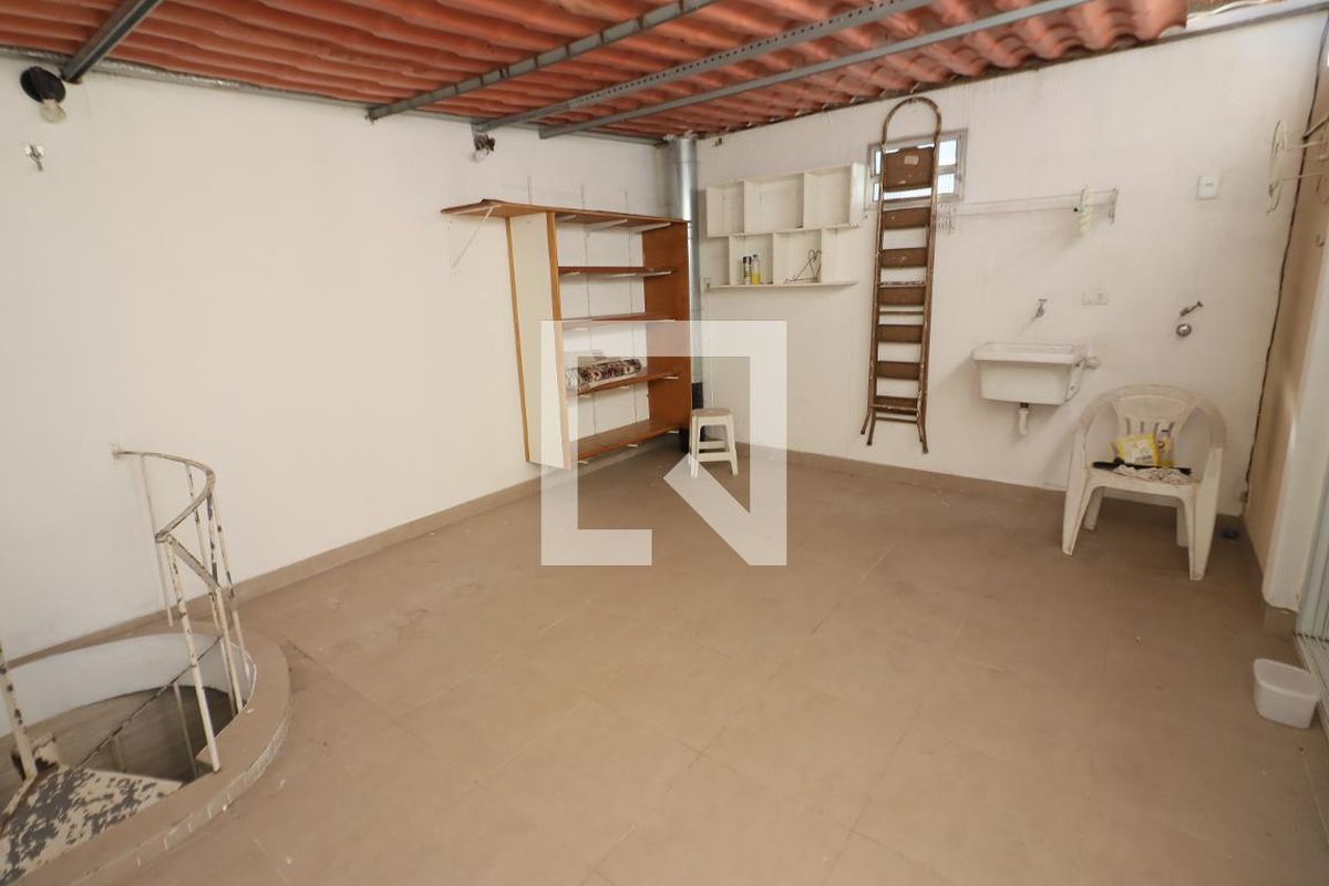 Casa, 3 quartos, 200 m² - Foto 26
