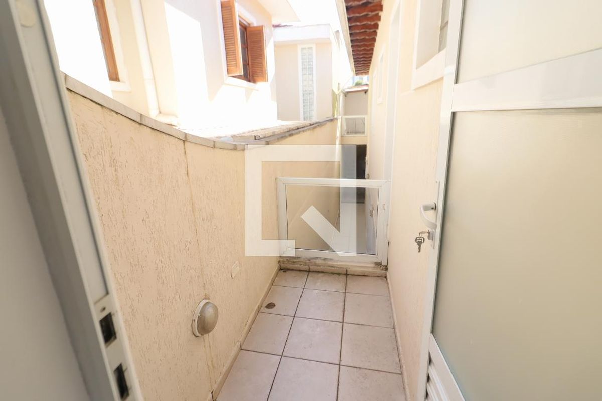 Casa, 3 quartos, 200 m² - Foto 12