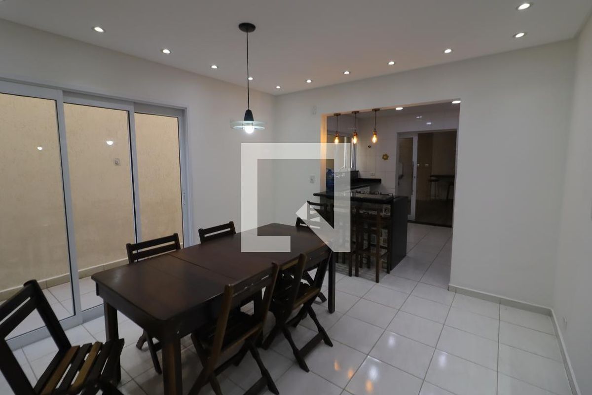 Casa, 3 quartos, 200 m² - Foto 33