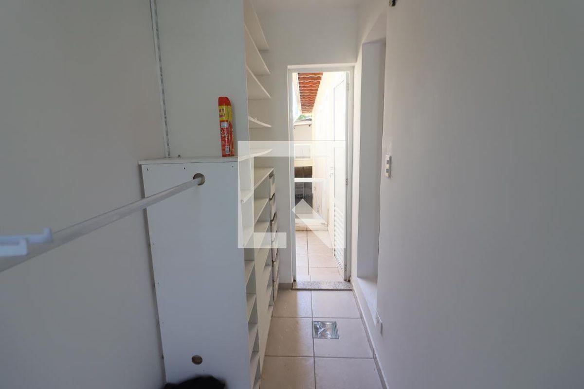 Casa, 3 quartos, 200 m² - Foto 11