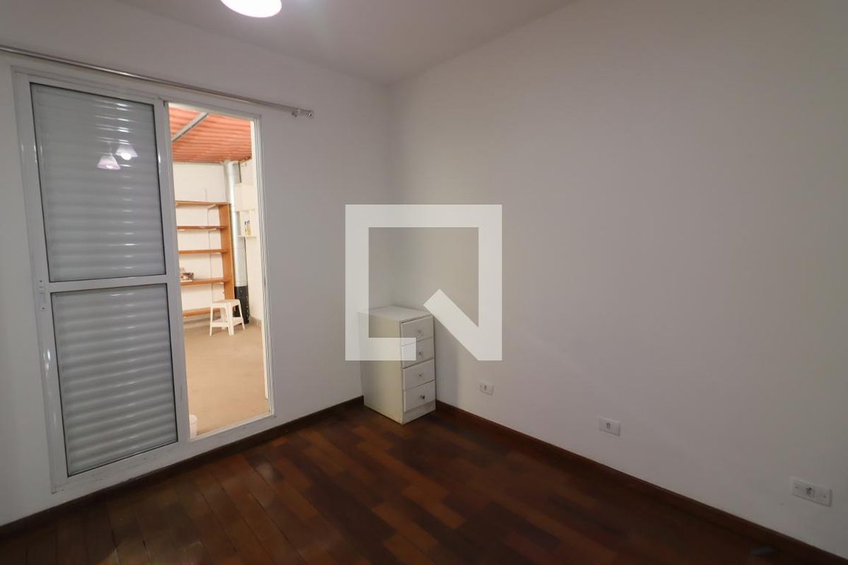 Casa, 3 quartos, 200 m² - Foto 17
