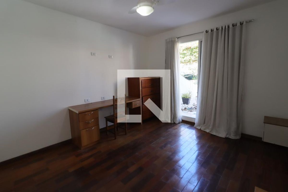Casa, 3 quartos, 200 m² - Foto 6