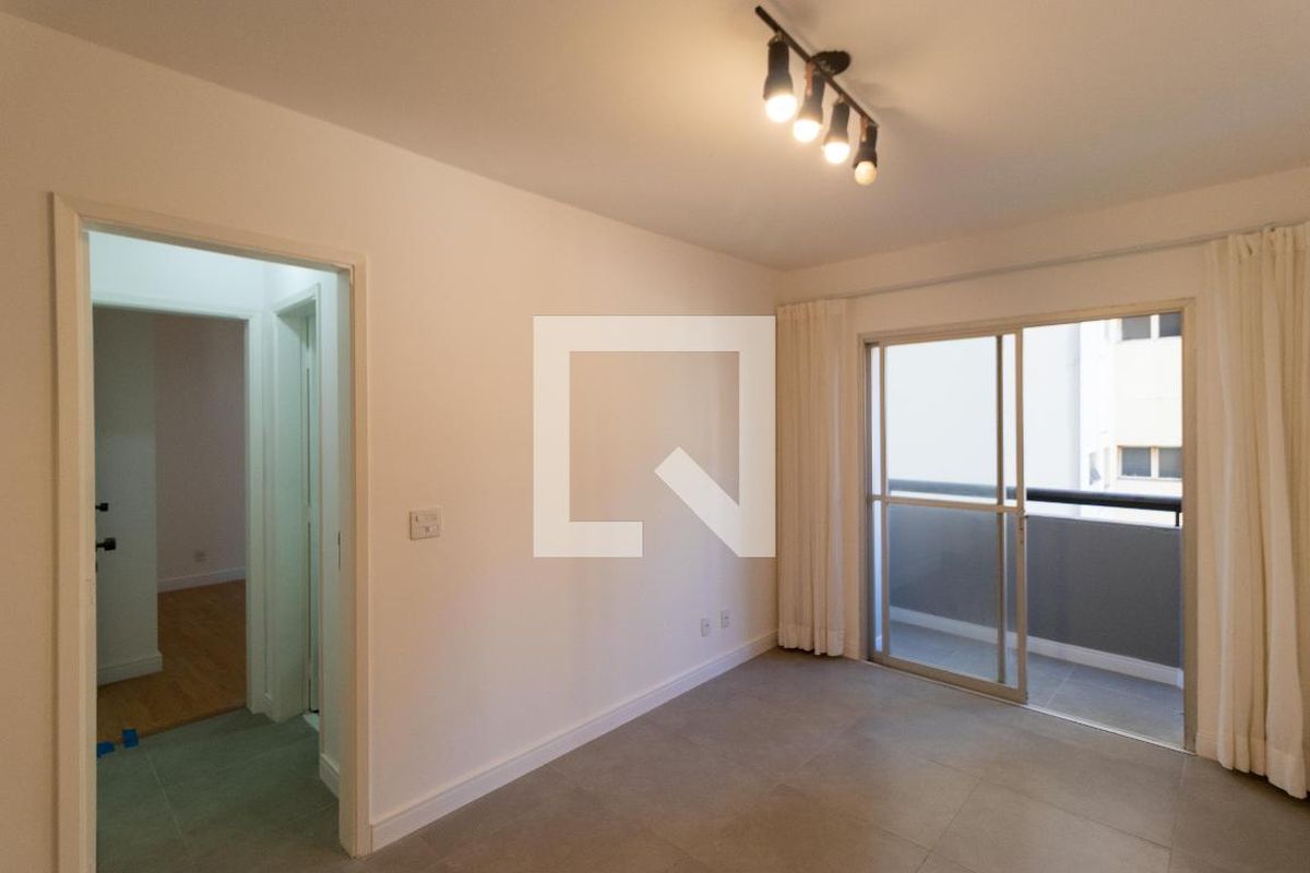 Apartamento à Venda - Cambuí, 1 Quarto,  57 m2 em , Campinas - sp | SoloBR