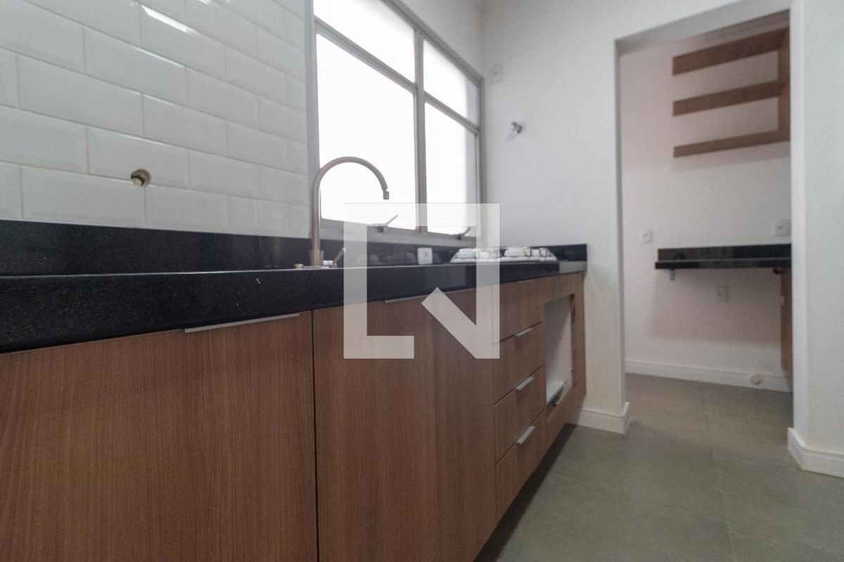 Apartamento à Venda - Cambuí, 1 Quarto,  57 m2 em , Campinas - sp | SoloBR