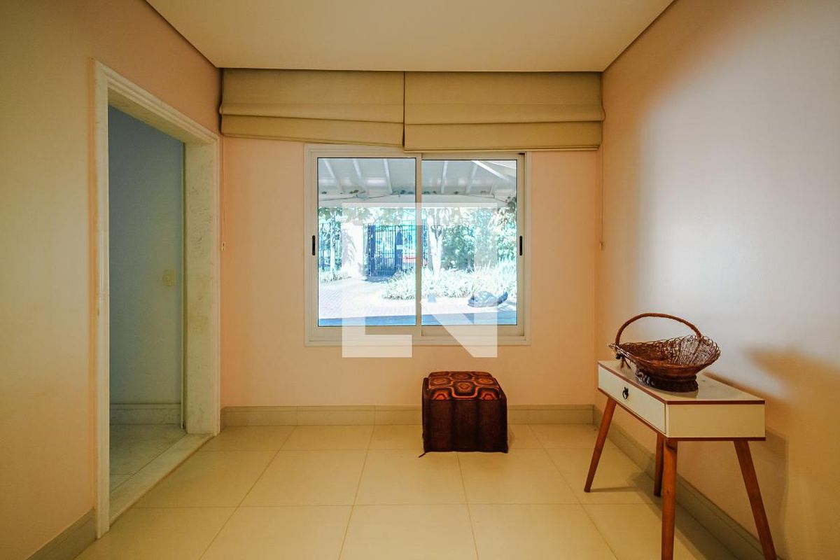 Casa, 6 quartos, 458 m² - Foto 18