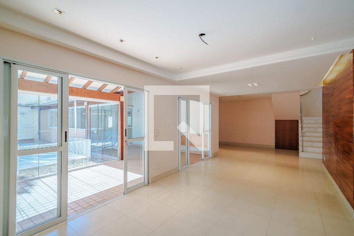 Casa, 6 quartos, 458 m² - Foto 1